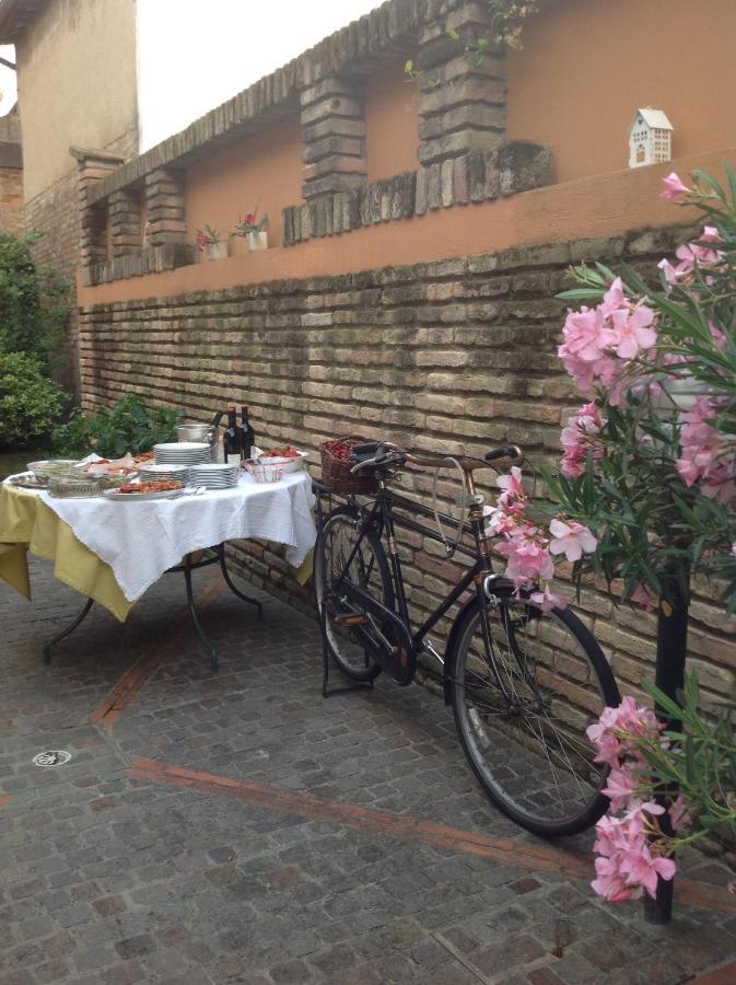 Casa Poli Bed & Breakfast ราเวนนา ภายนอก รูปภาพ